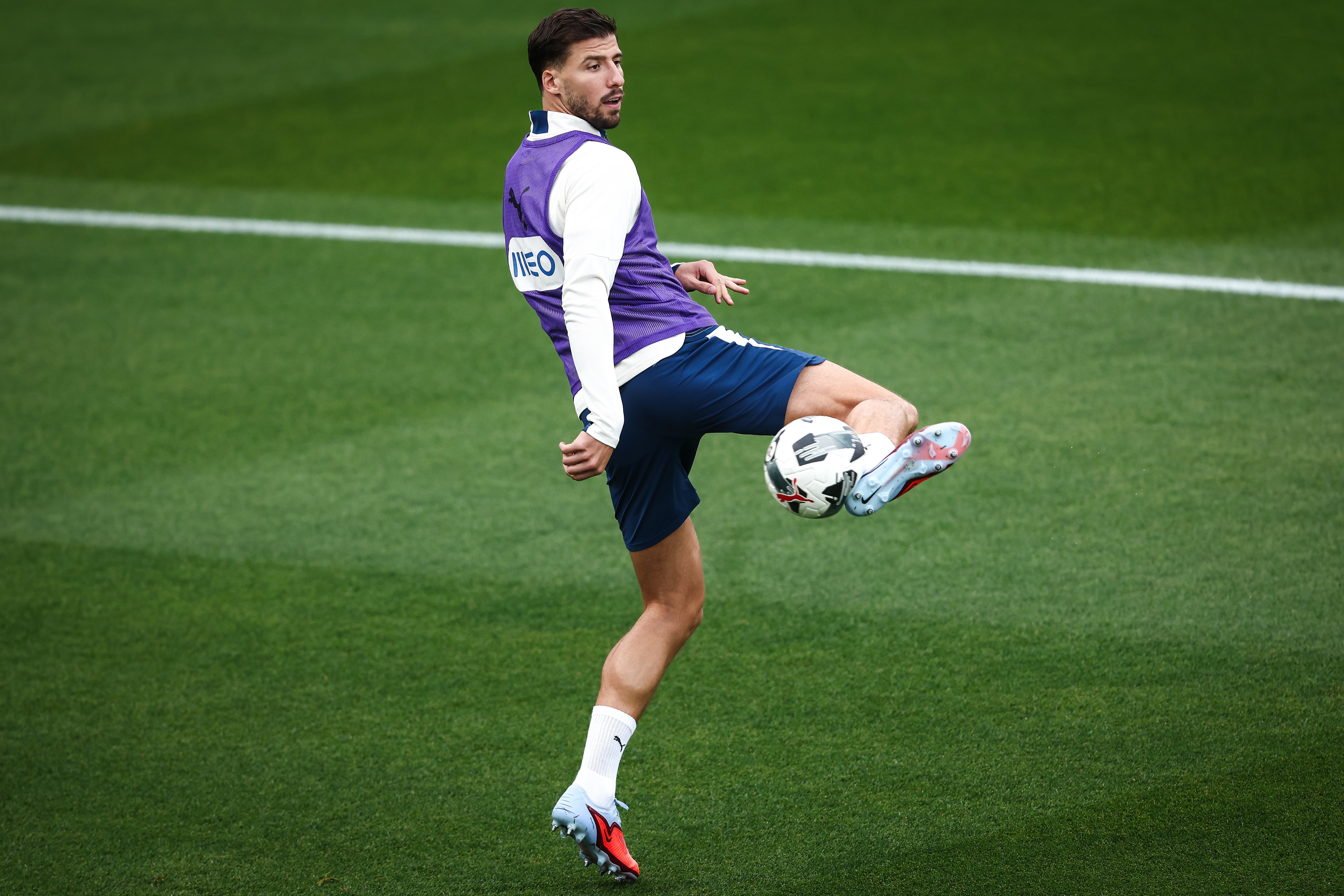 kaiyun-里程碑夜葡萄牙体育临场应变，国王杯关键时刻刷纪录，话题不断，数据趋势出现新变化的简单介绍